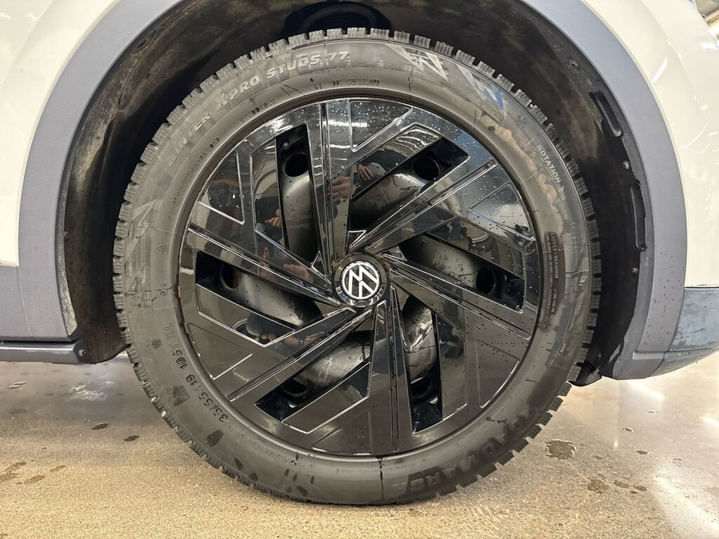 Volkswagen ID.4 2020 Valkoinen