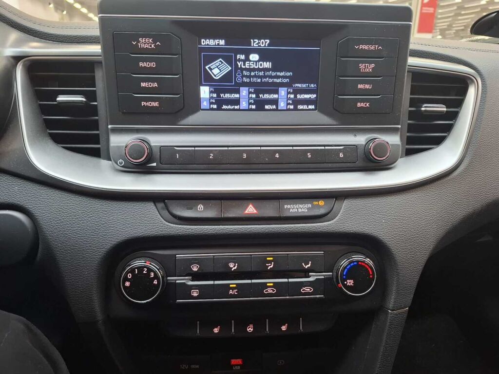 Kia Ceed 2022 Hopea