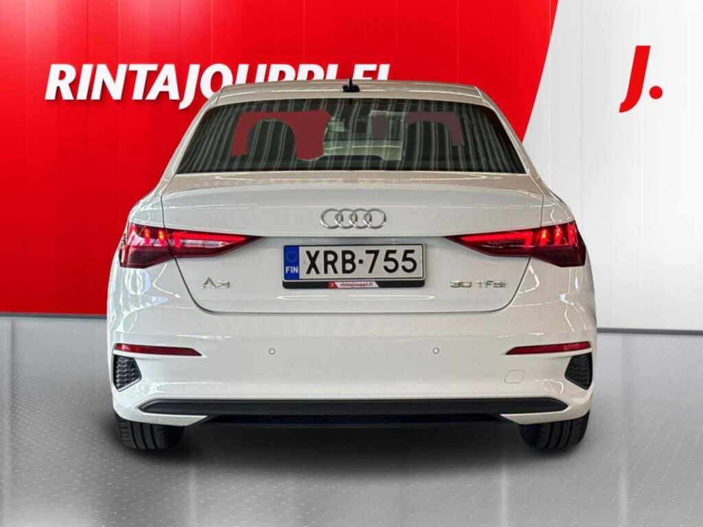 Audi A3 2022 Valkoinen