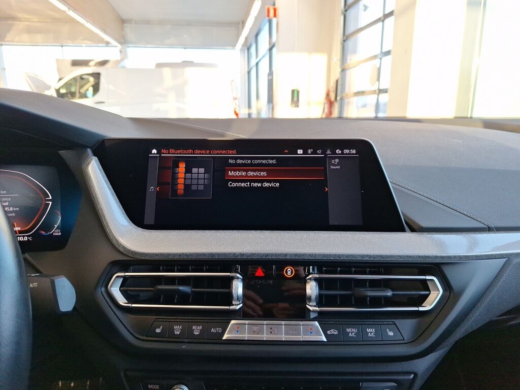 BMW 218 2022 Valkoinen