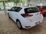 Toyota Auris 2017 Valkoinen