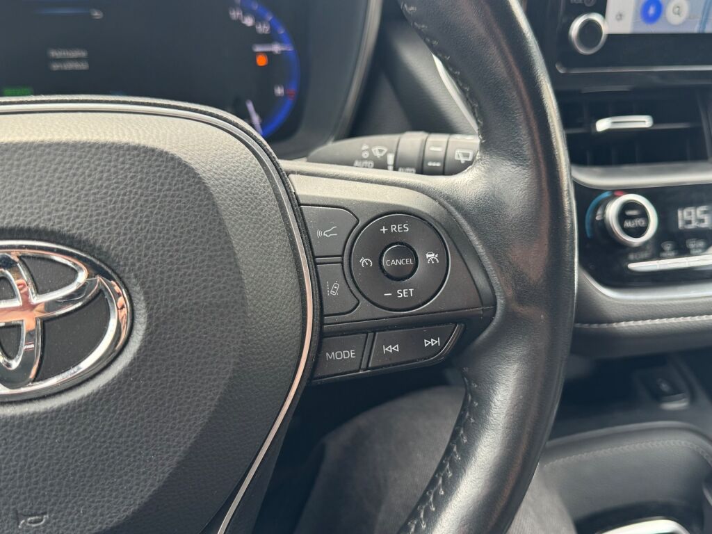 Toyota Corolla 2022 Ruskea (beige)