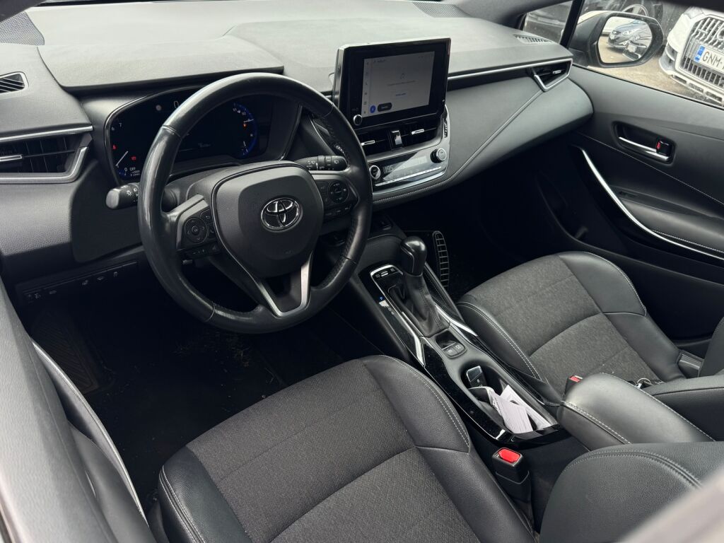 Toyota Corolla 2022 Ruskea (beige)