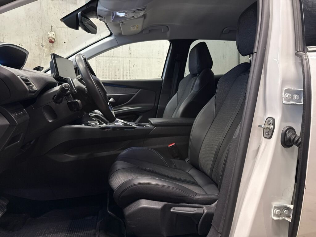 Peugeot 3008 2022 Valkoinen