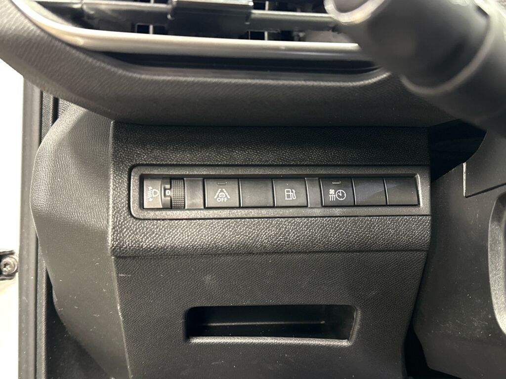 Peugeot 3008 2022 Valkoinen