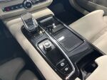 Volvo V90 2022 Musta
