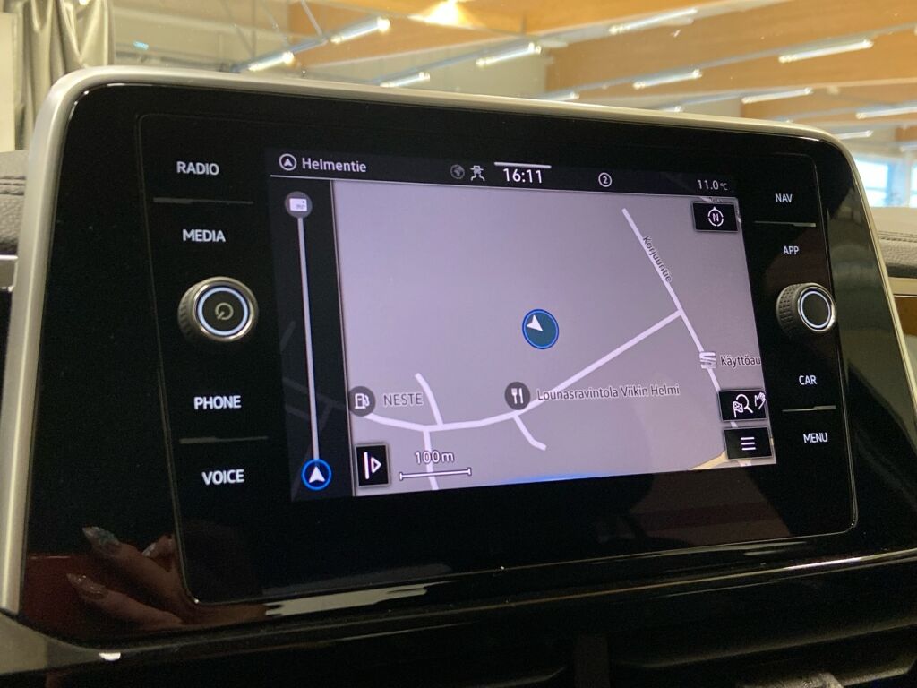 Volkswagen T-Roc 2022 Musta