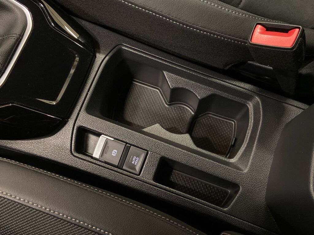 Volkswagen T-Roc 2022 Musta