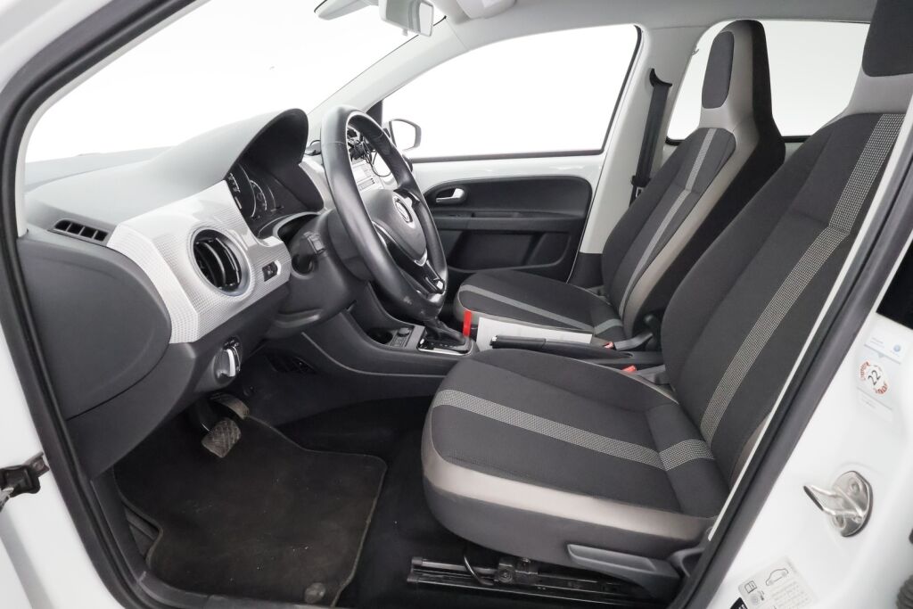 Volkswagen up! 2018 Valkoinen