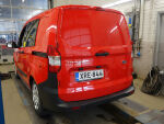 Ford Transit Courier 2022 Punainen