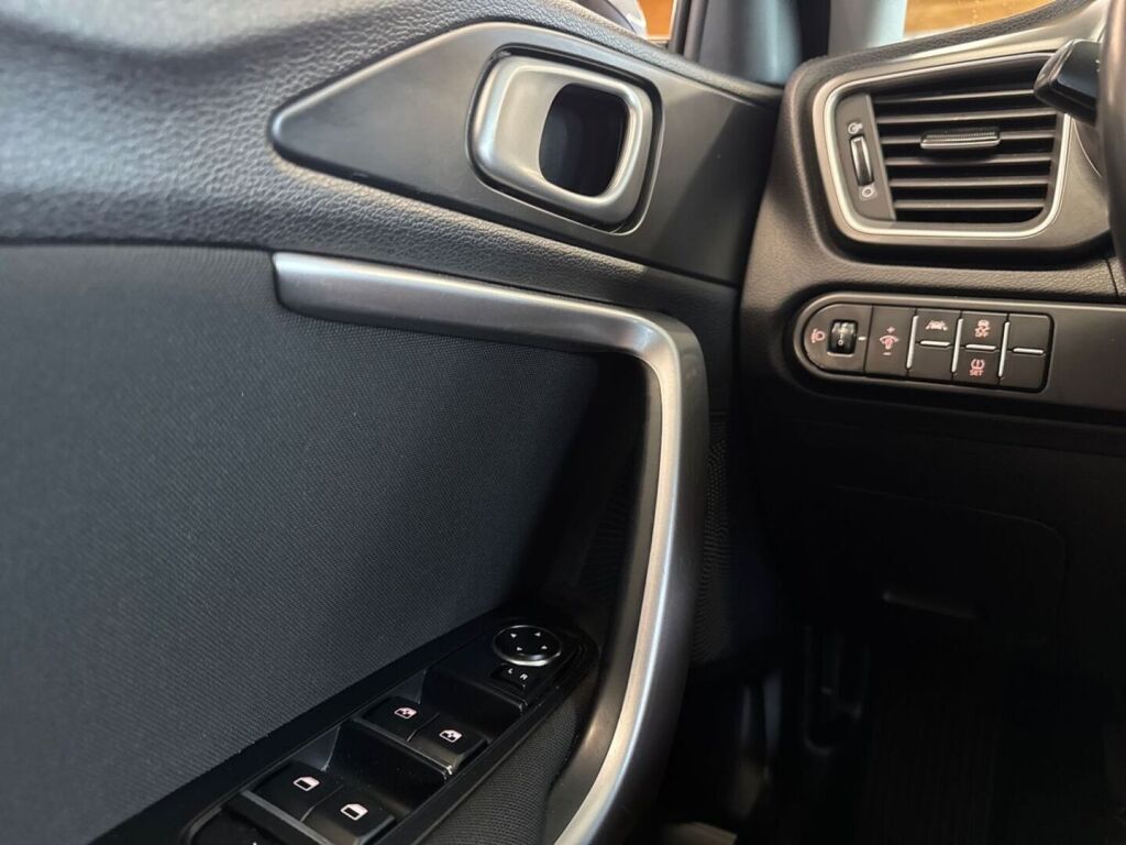 Kia Ceed 2020 Hopea
