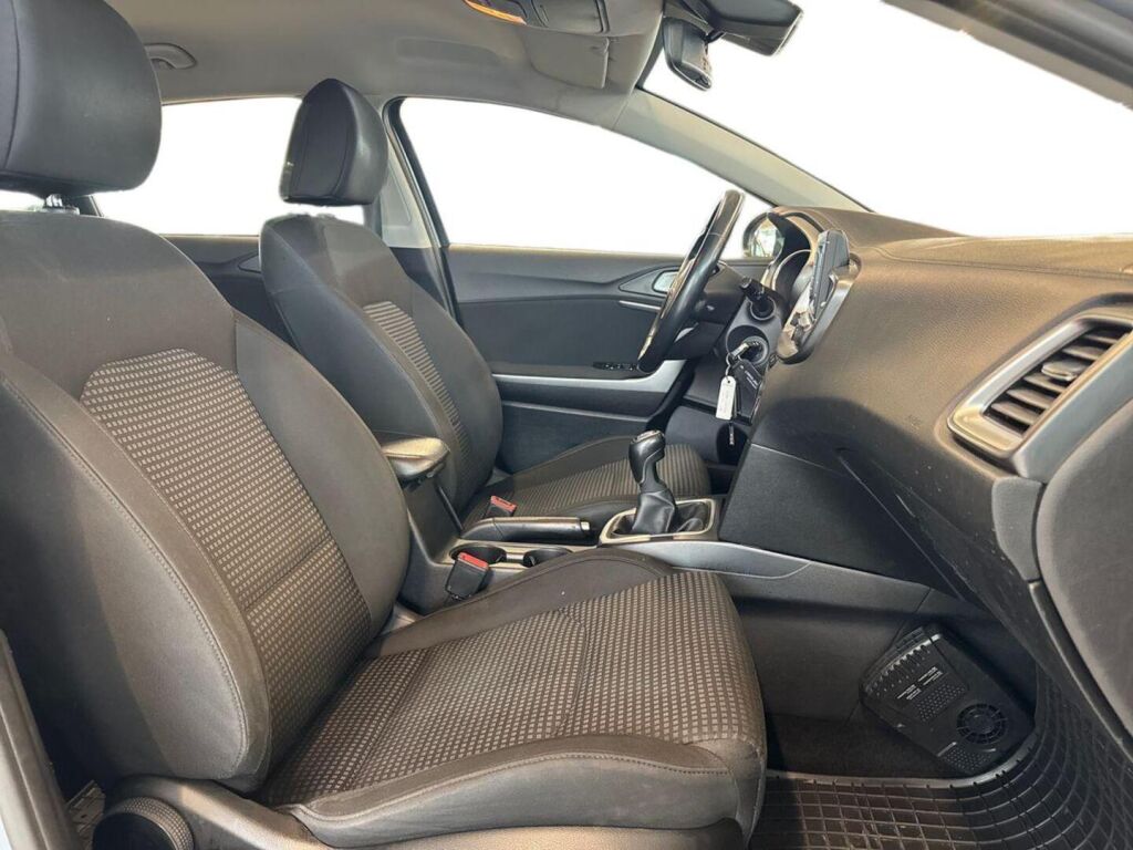 Kia Ceed 2020 Hopea