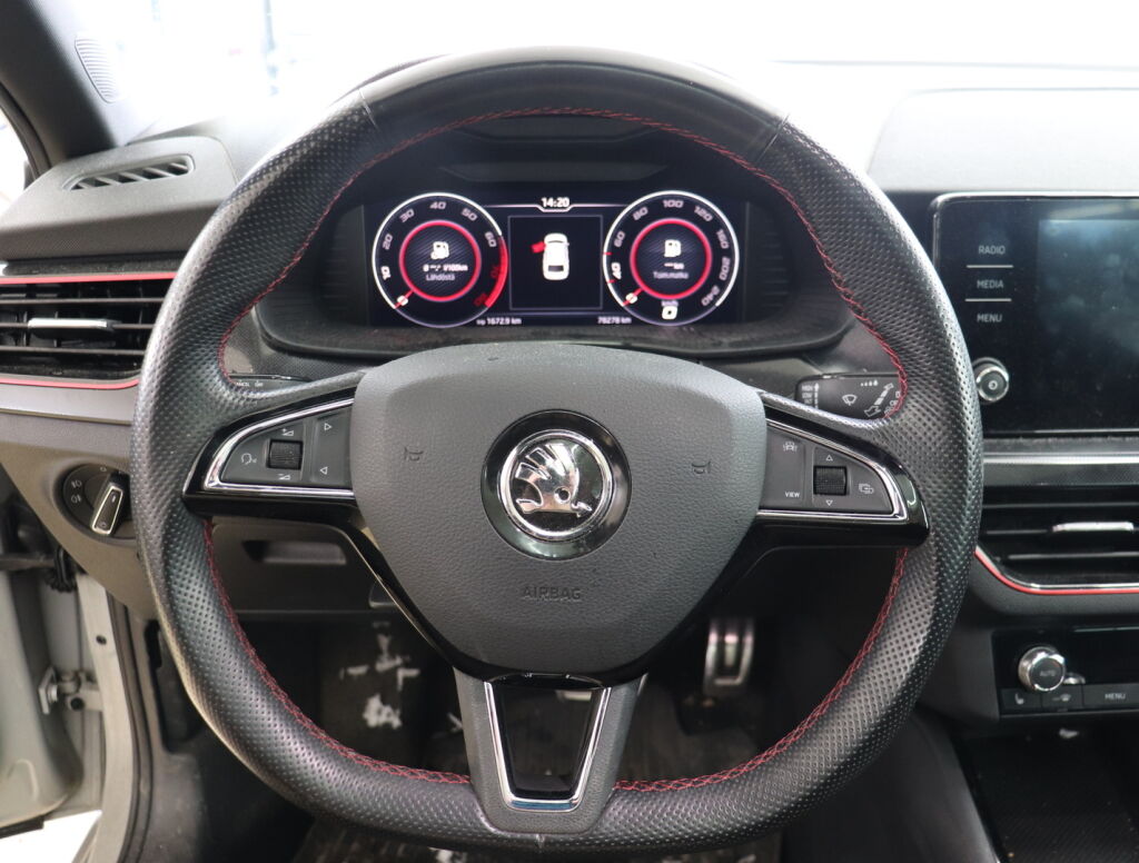 Skoda Scala 2020 Harmaa