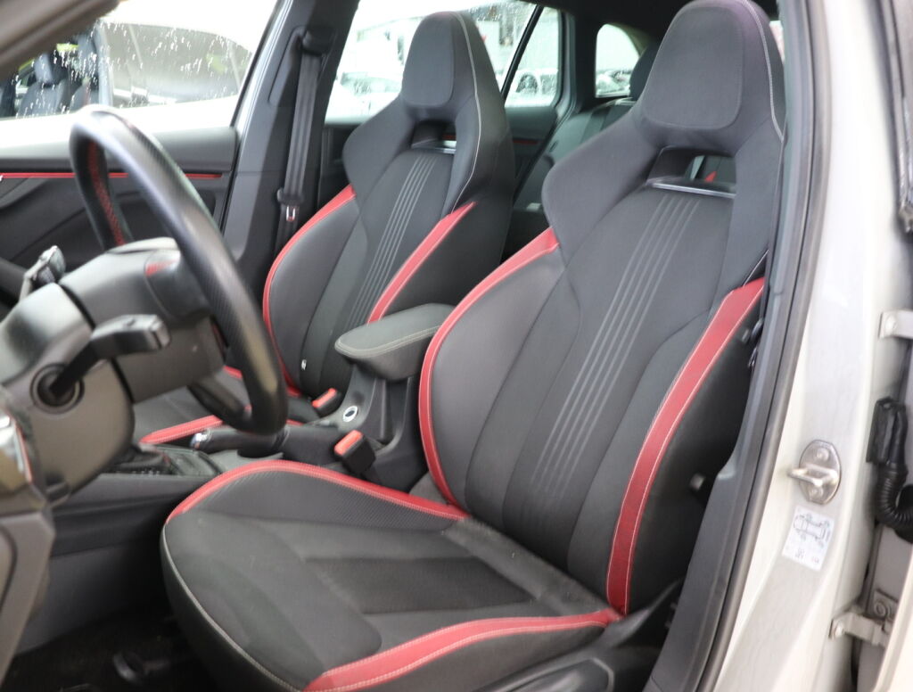 Skoda Scala 2020 Harmaa