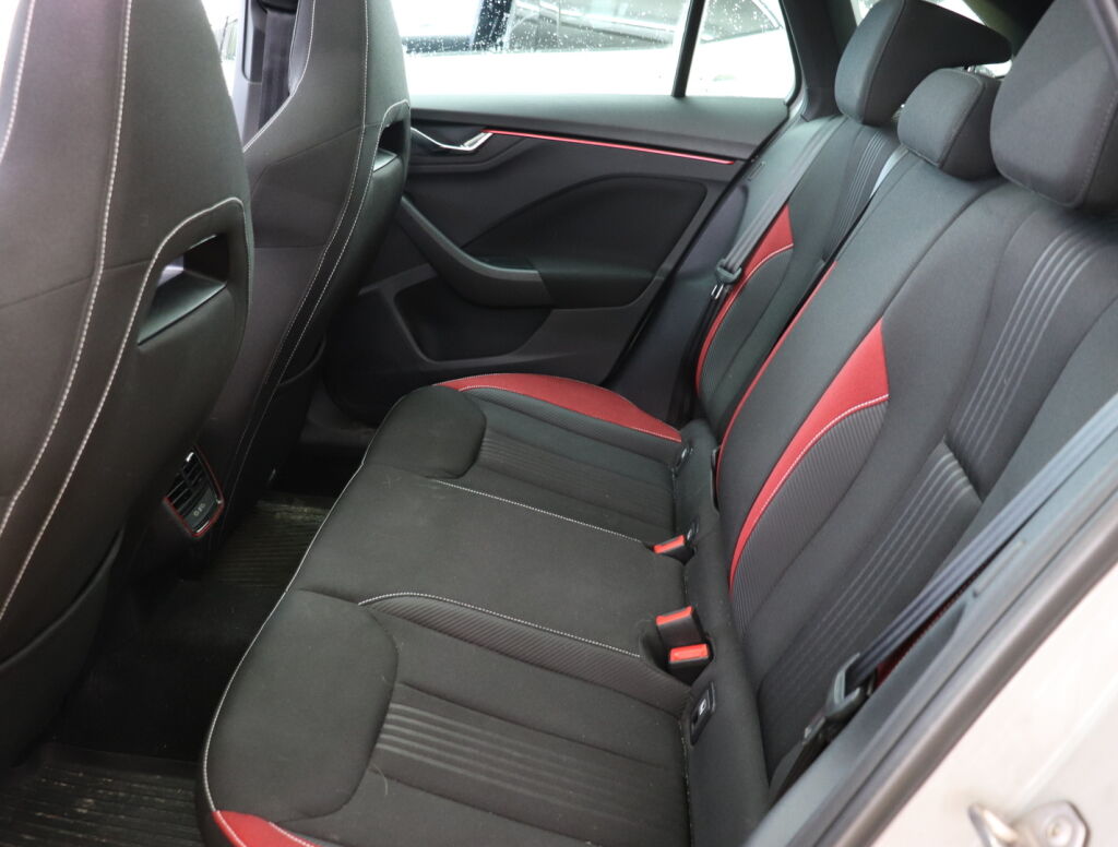 Skoda Scala 2020 Harmaa