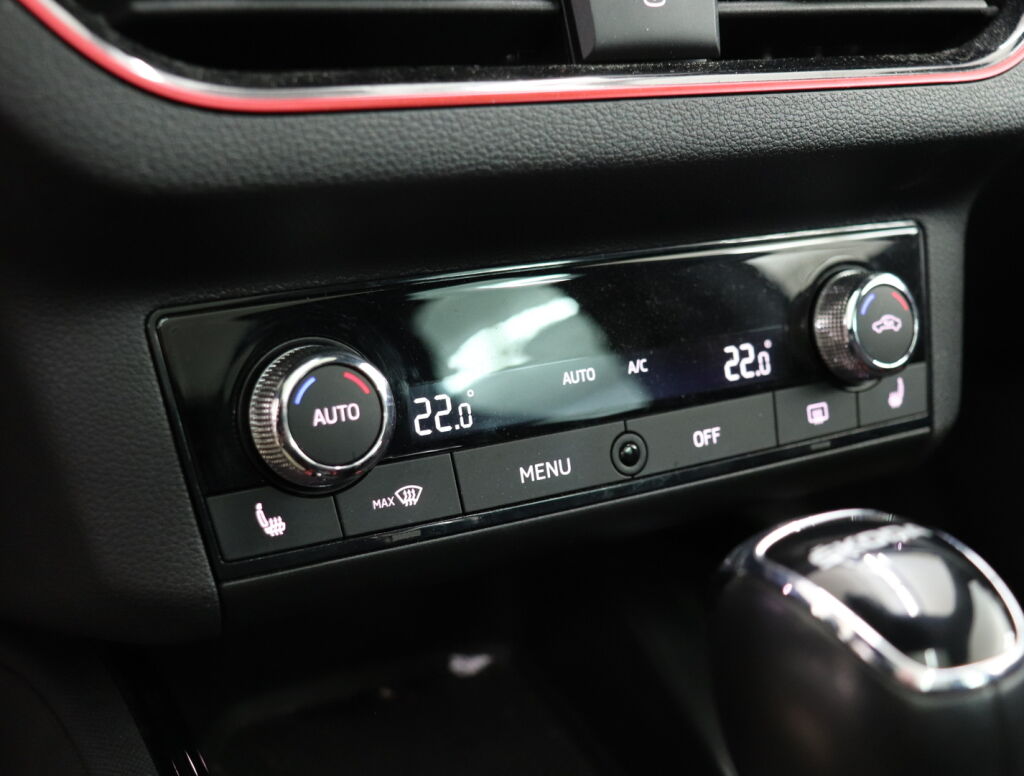 Skoda Scala 2020 Harmaa
