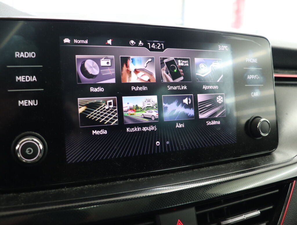 Skoda Scala 2020 Harmaa