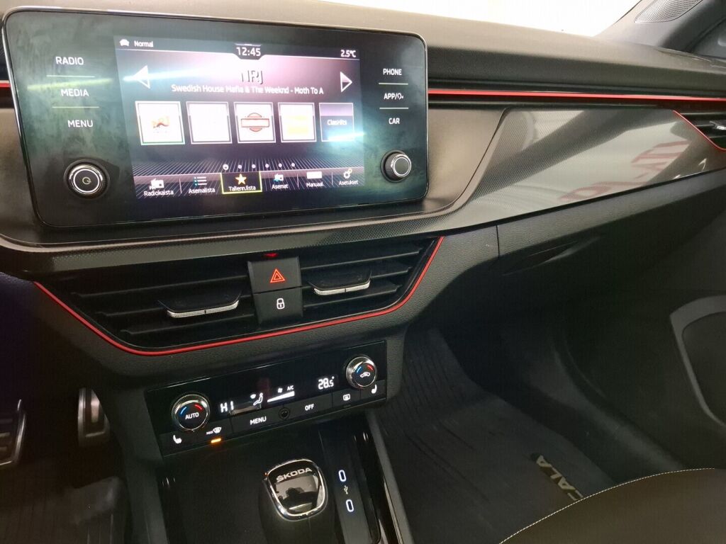 Skoda Scala 2020 Harmaa