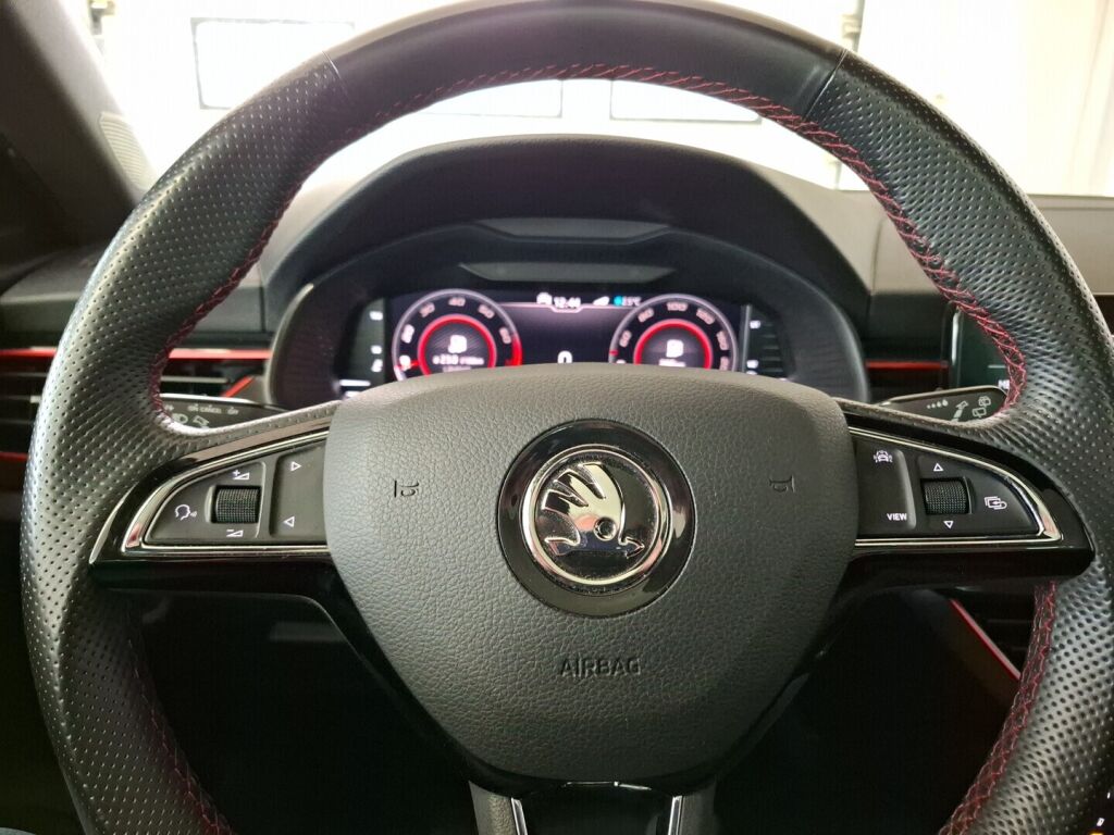 Skoda Scala 2020 Harmaa