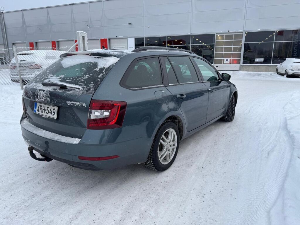 Skoda Octavia 2020 Harmaa
