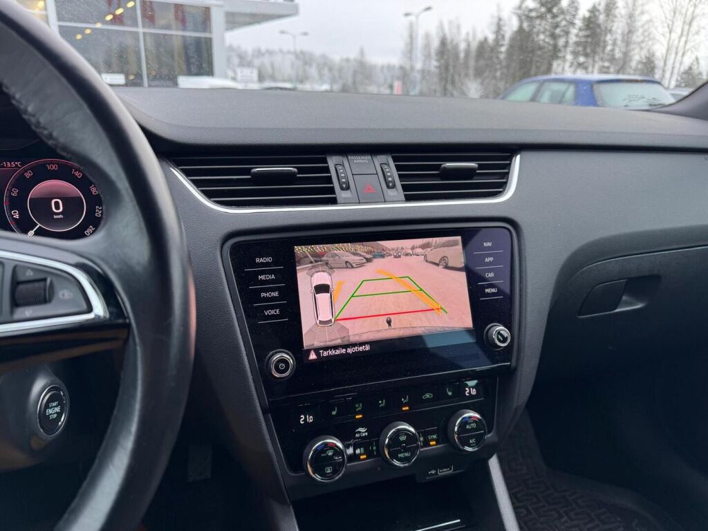 Skoda Octavia 2020 Harmaa