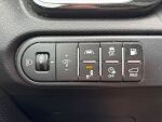 Kia Ceed 2021 Musta