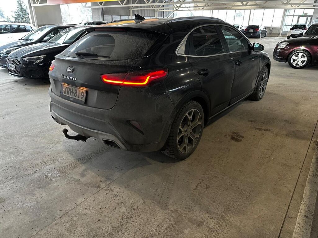Kia XCeed 2020 Musta