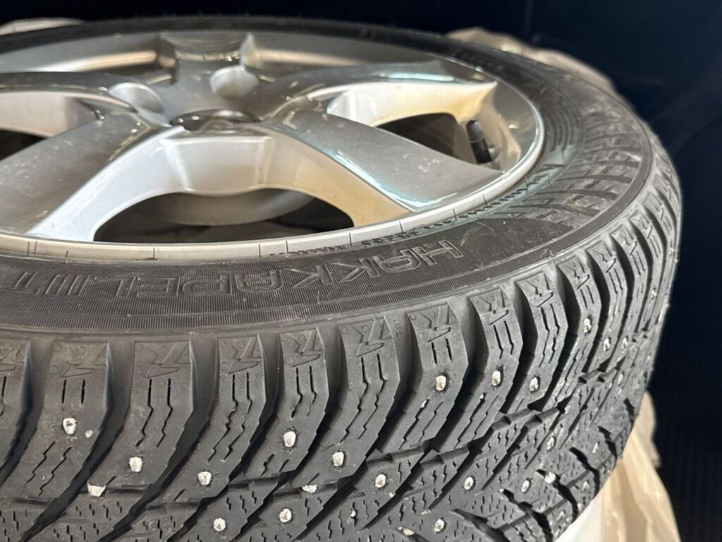 Ford Fiesta Van 2020 Valkoinen