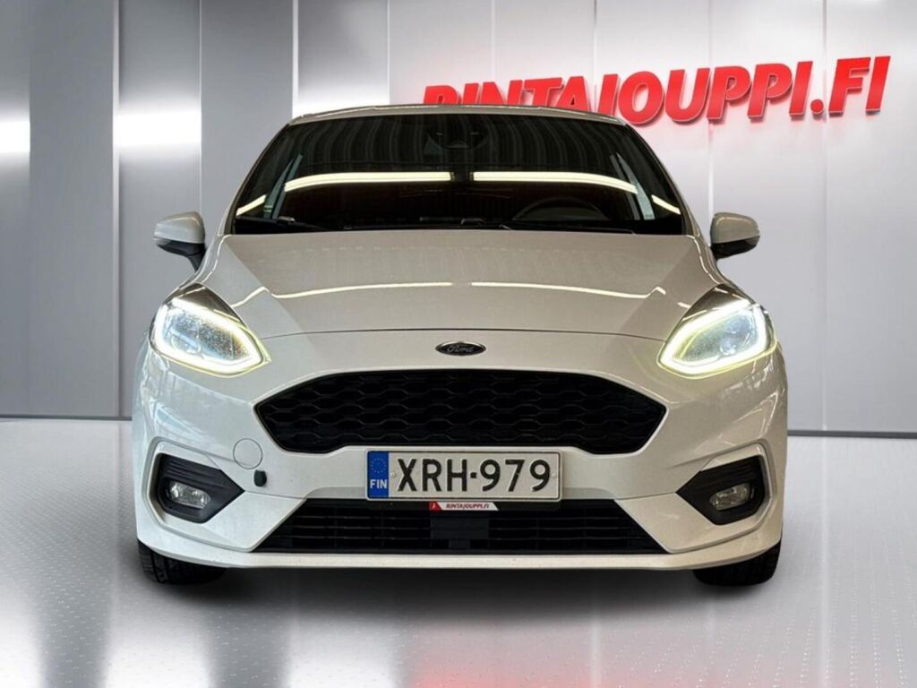 Ford Fiesta Van 2020 Valkoinen