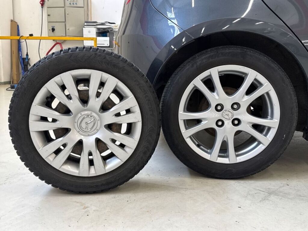 Mazda Mazda2 2008 Harmaa