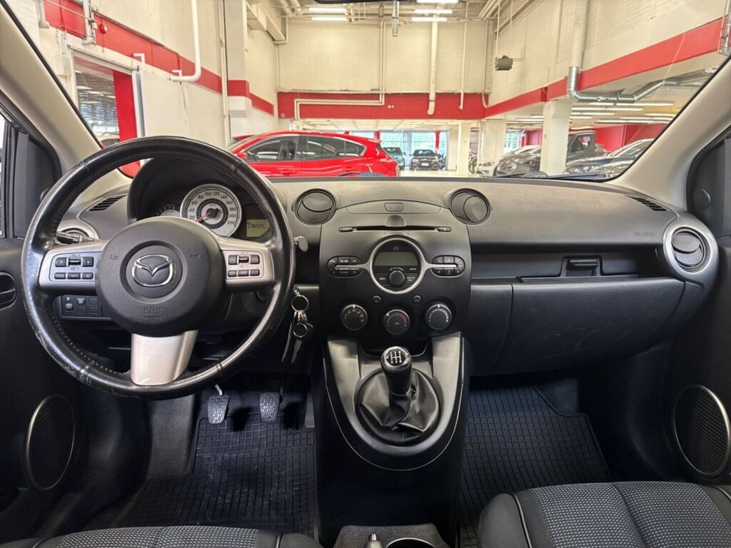 Mazda Mazda2 2008 Harmaa