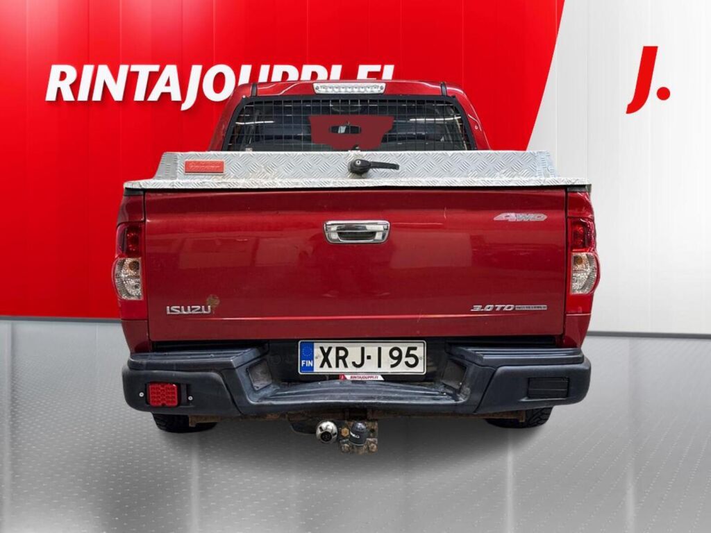 Isuzu D-Max 2009 Punainen