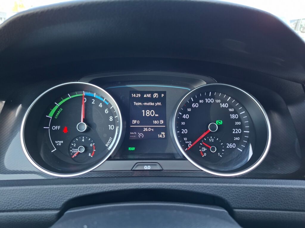 Volkswagen Golf 2016 Hopea