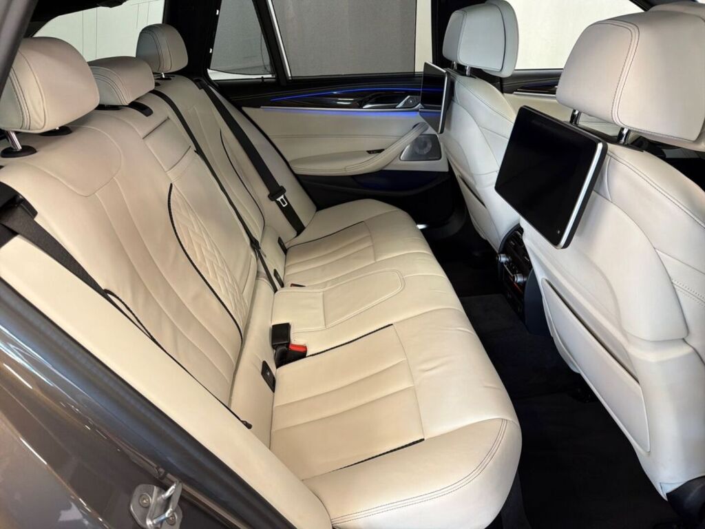 BMW 540 2019 Harmaa