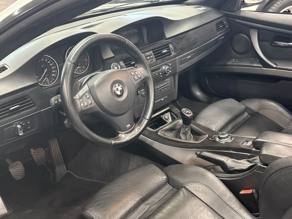 BMW 320 2011 Valkoinen