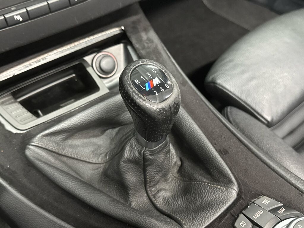 BMW 320 2011 Valkoinen