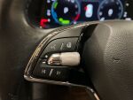 Skoda Superb 2022 Valkoinen