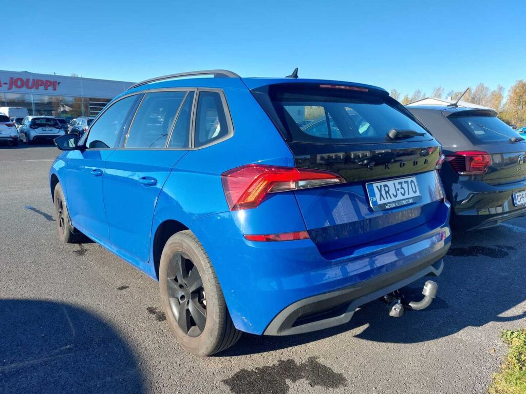 Skoda Kamiq 2022 Sininen