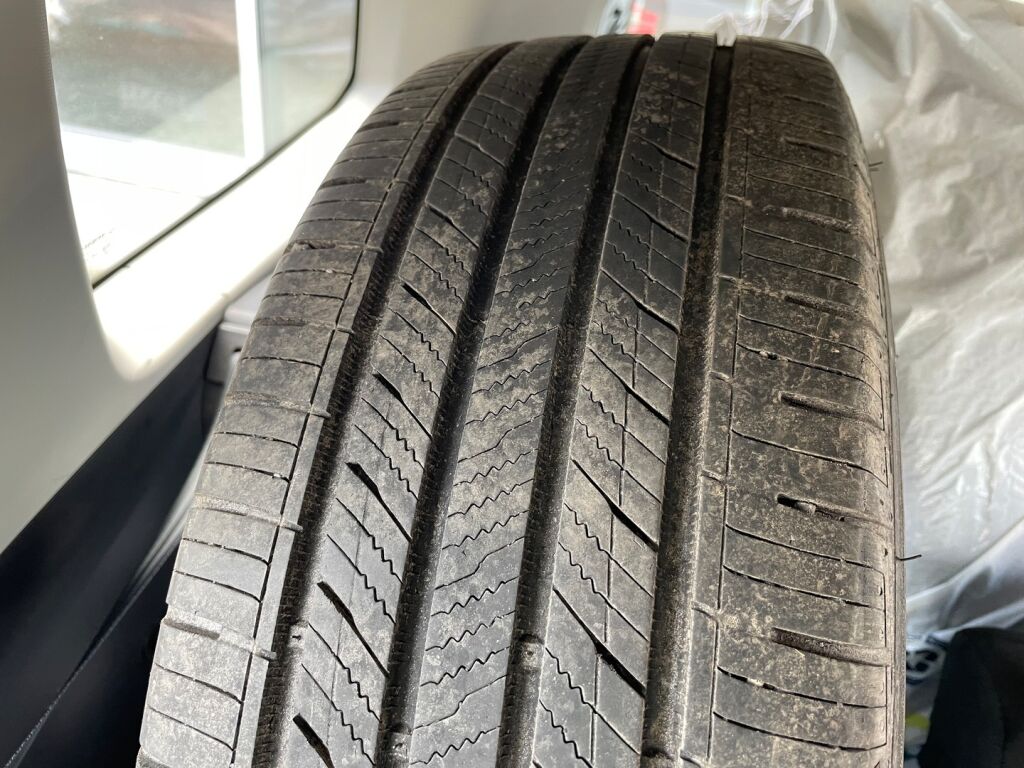 Dacia Duster 2022 Valkoinen