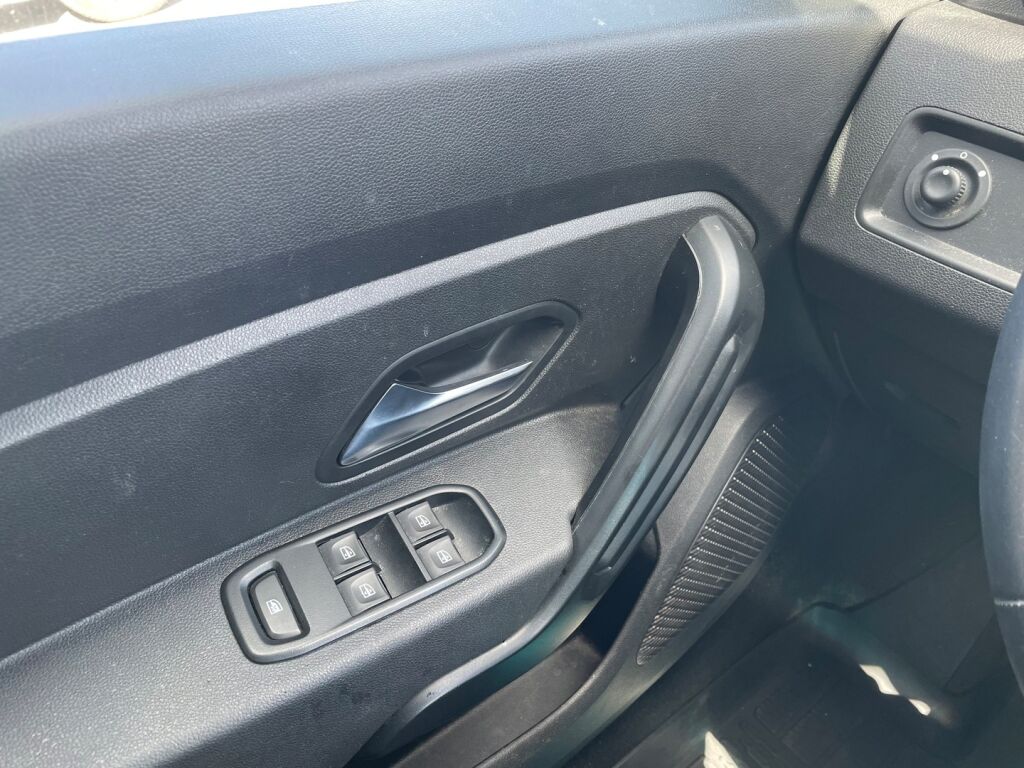 Dacia Duster 2022 Valkoinen