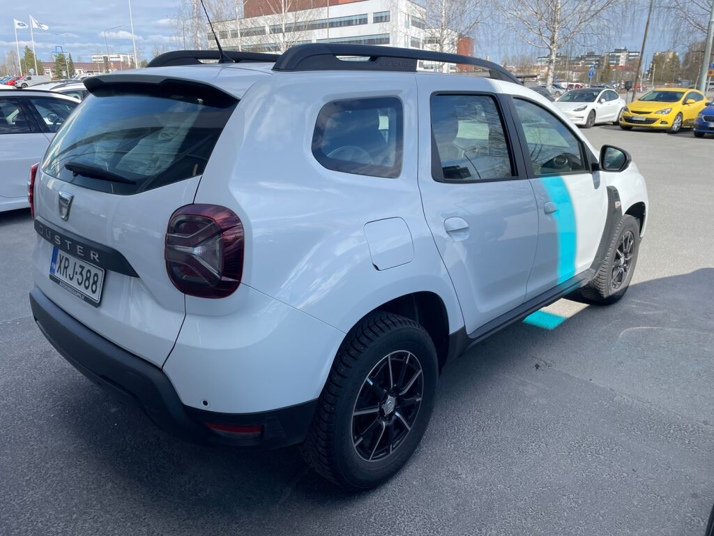 Dacia Duster 2022 Valkoinen