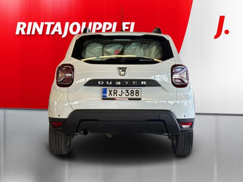 Dacia Duster 2022 Valkoinen