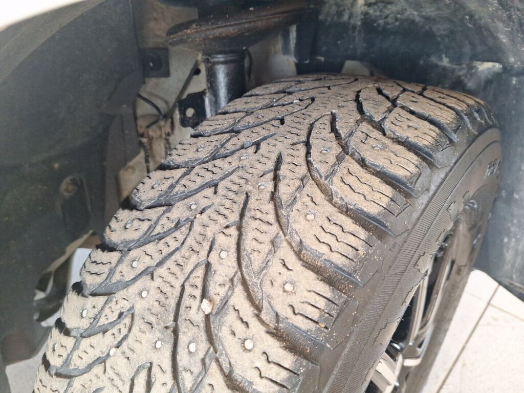 Dacia Duster 2022 Valkoinen