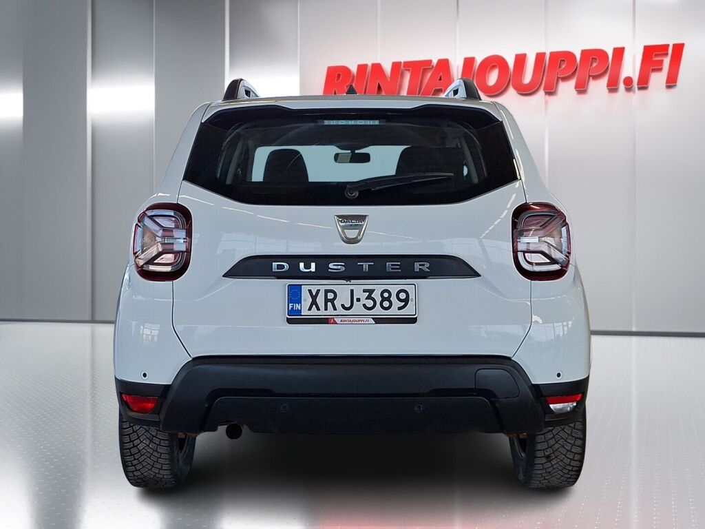 Dacia Duster 2022 Valkoinen