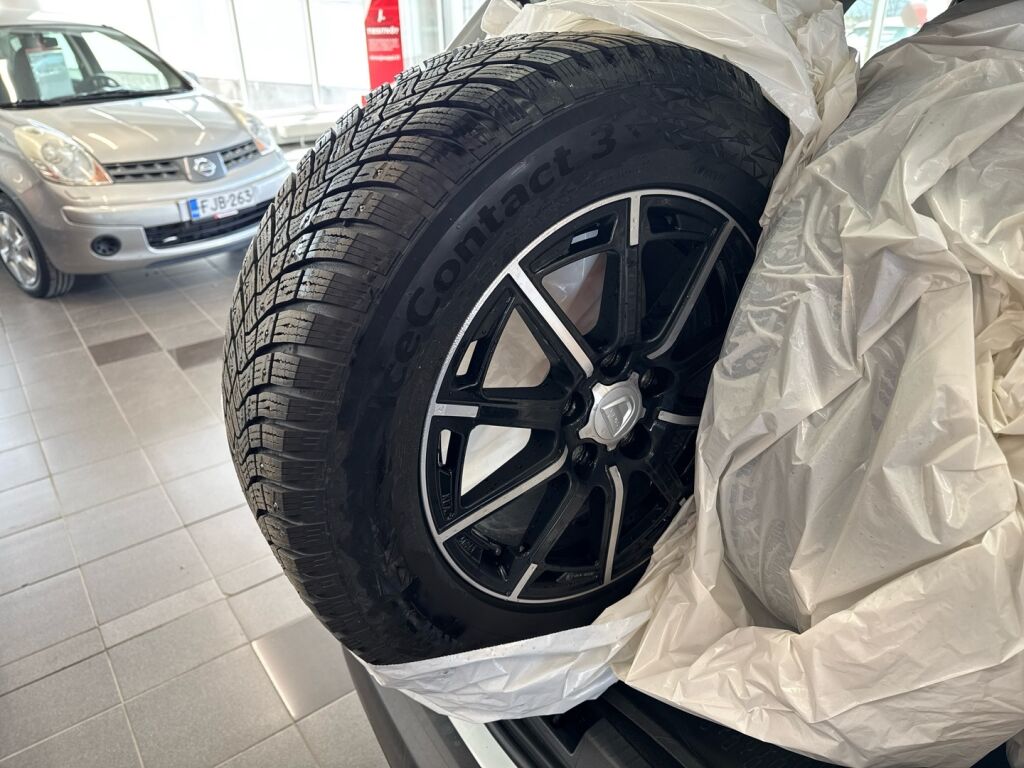 Dacia Duster 2022 Valkoinen