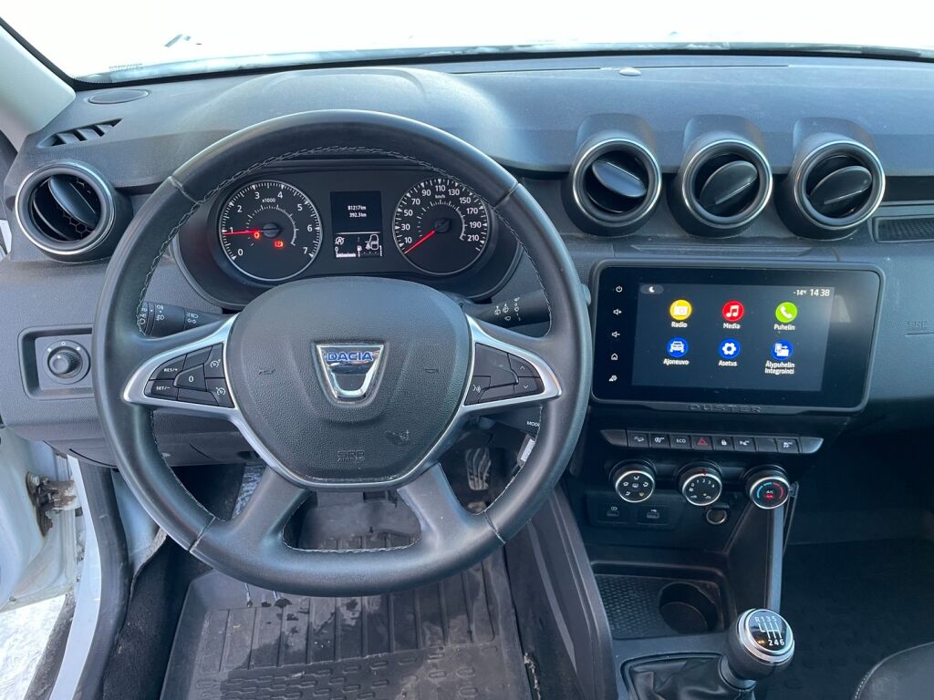 Dacia Duster 2023 Valkoinen