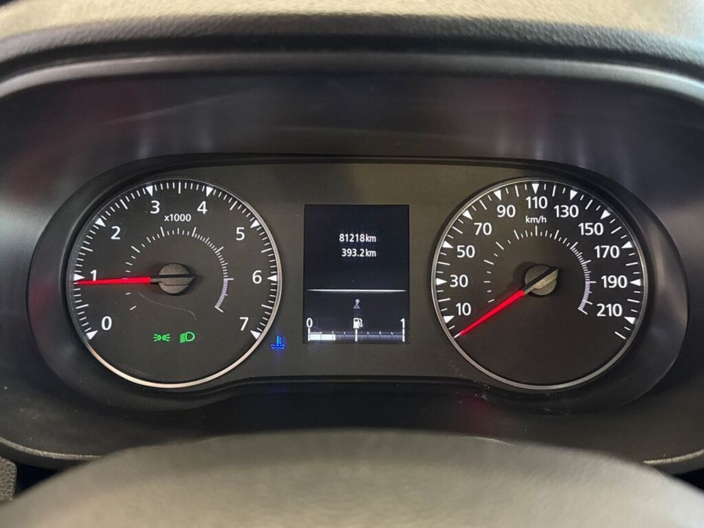 Dacia Duster 2023 Valkoinen