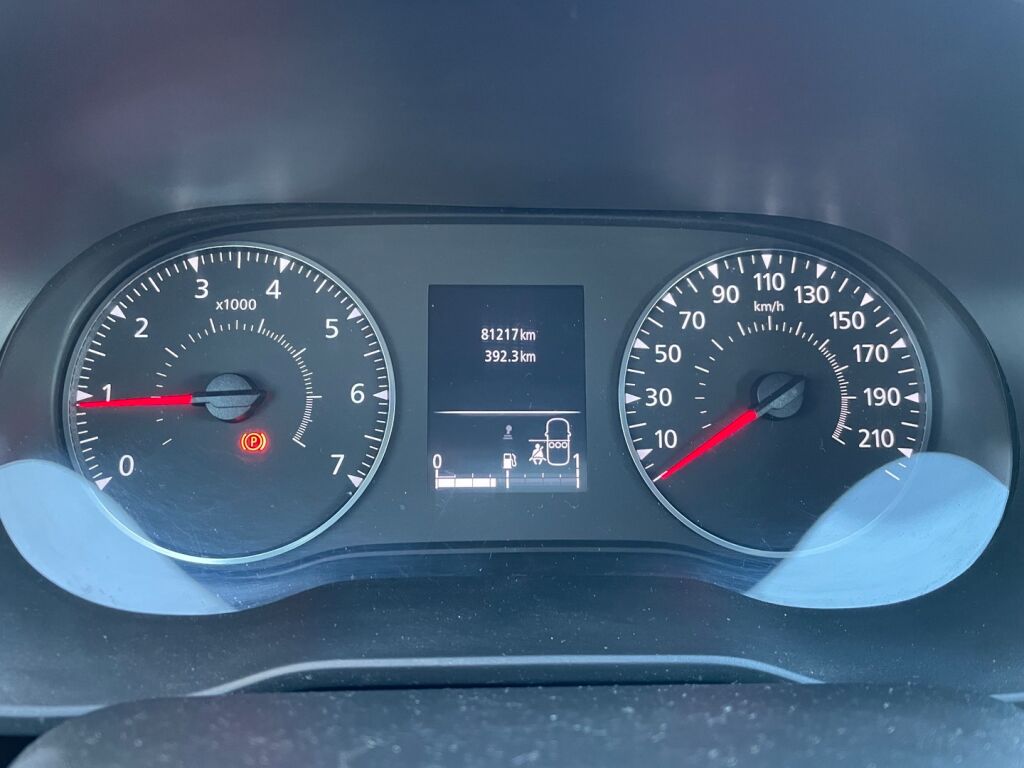 Dacia Duster 2023 Valkoinen