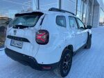 Dacia Duster 2023 Valkoinen