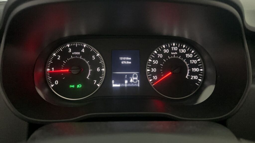 Dacia Duster 2022 Valkoinen